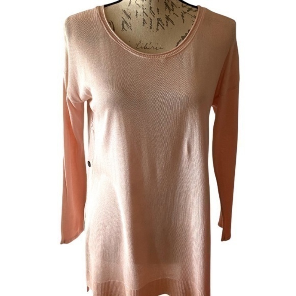 M. Rena Size M Lite weight Sweater